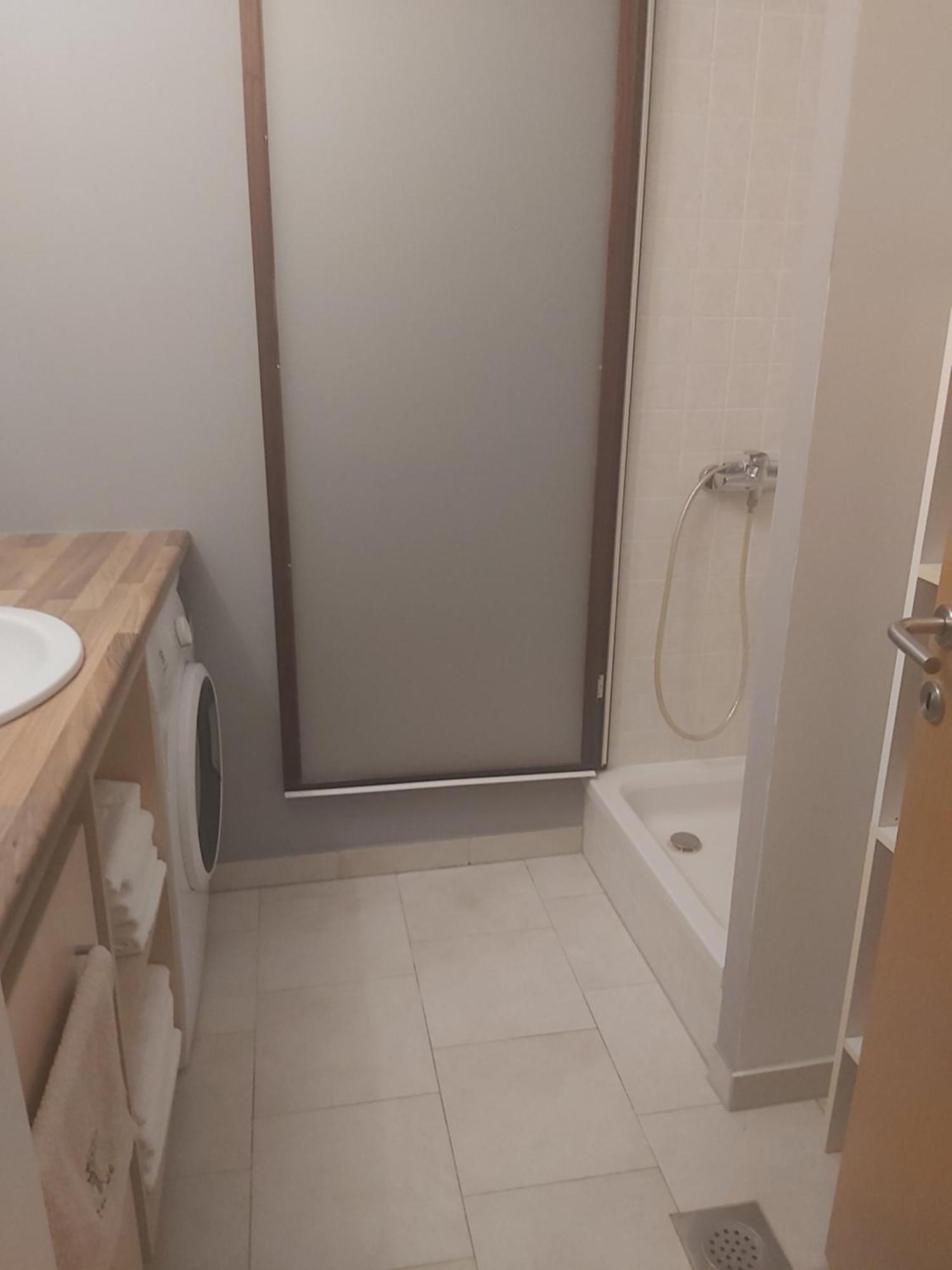 Apartman Luce With Shared Pool Задар Екстериор снимка